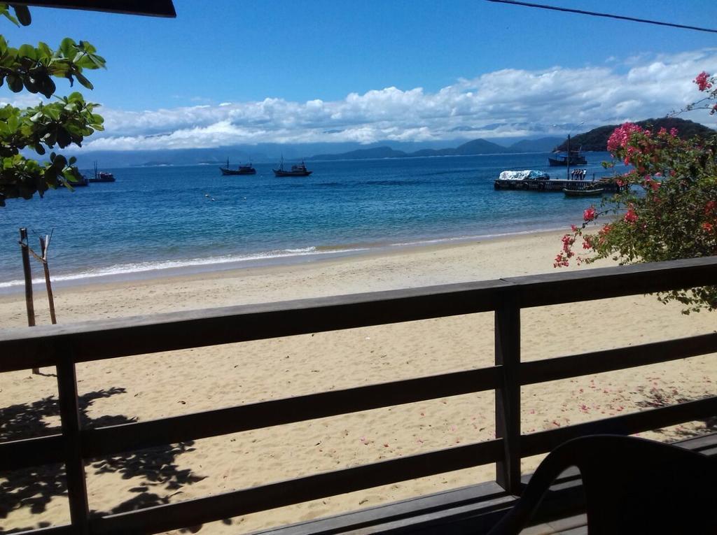 Nena's Suítes Praia de Araçatiba Exteriér fotografie